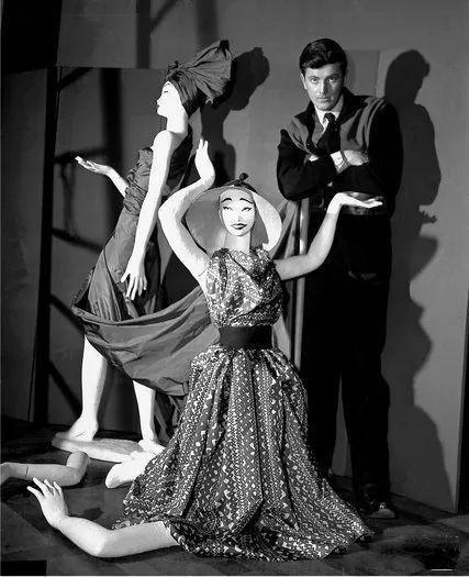 别了 赫本最爱的设计师纪梵希